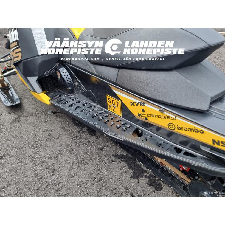 Ski-Doo MX Z