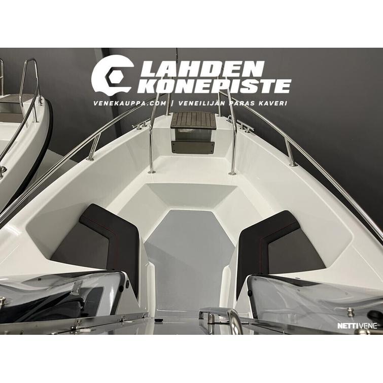 AMT 165 BR + Yamaha F50