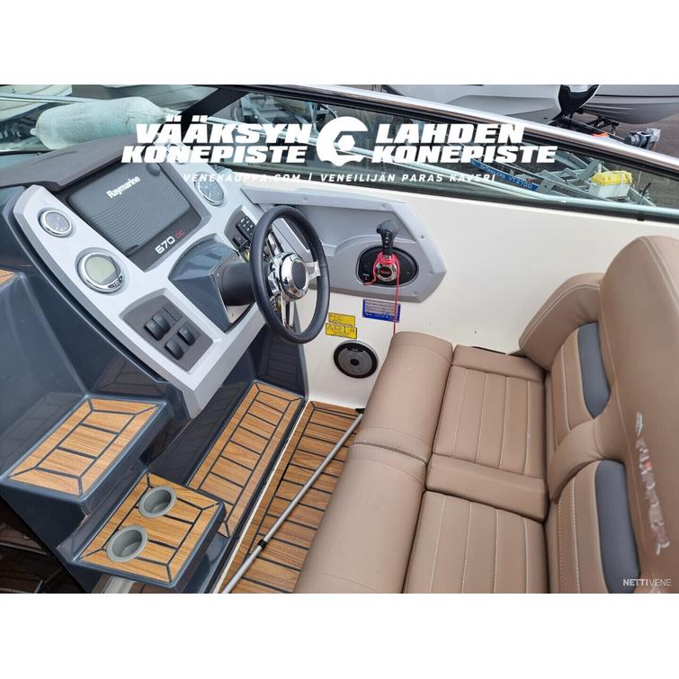 Flipper 670 DC + Mercury F250