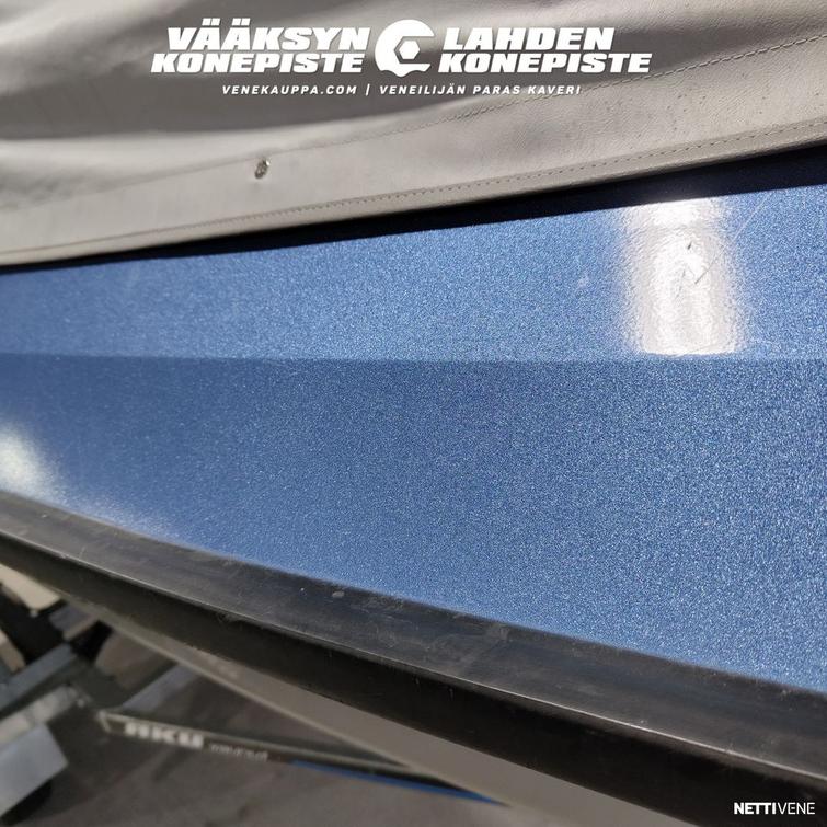 Buster M + Yamaha F40 BET