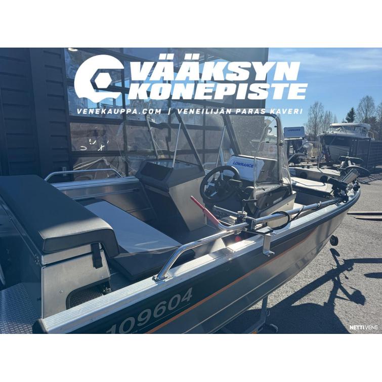 Buster M2 + Yamaha F40 FETL