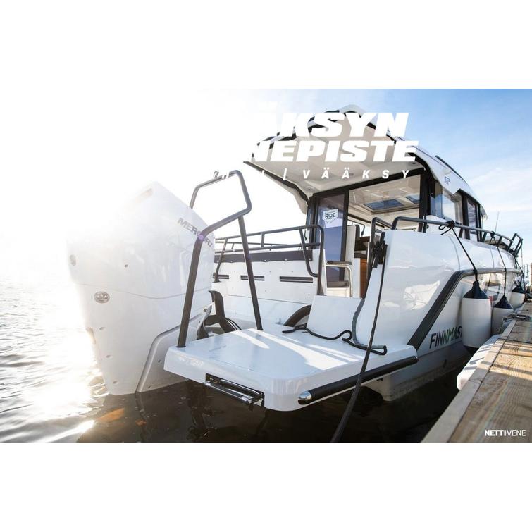 Finnmaster Pilot 8 + Mercury V400 XXL CF ES V10