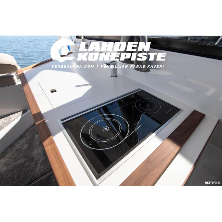Grandezza 34 OC + Mercury MCM 4.5 L 250 Seacore DTS Bravo