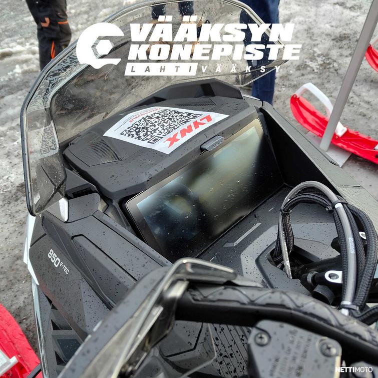 Lynx Brutal RE 500mm 850 E-TEC 3900mm, 10.25in.Touchscr. Display