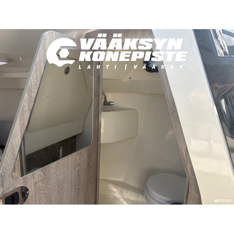 Quicksilver Activ 675 Weekend + Mercury F150 XL EFI