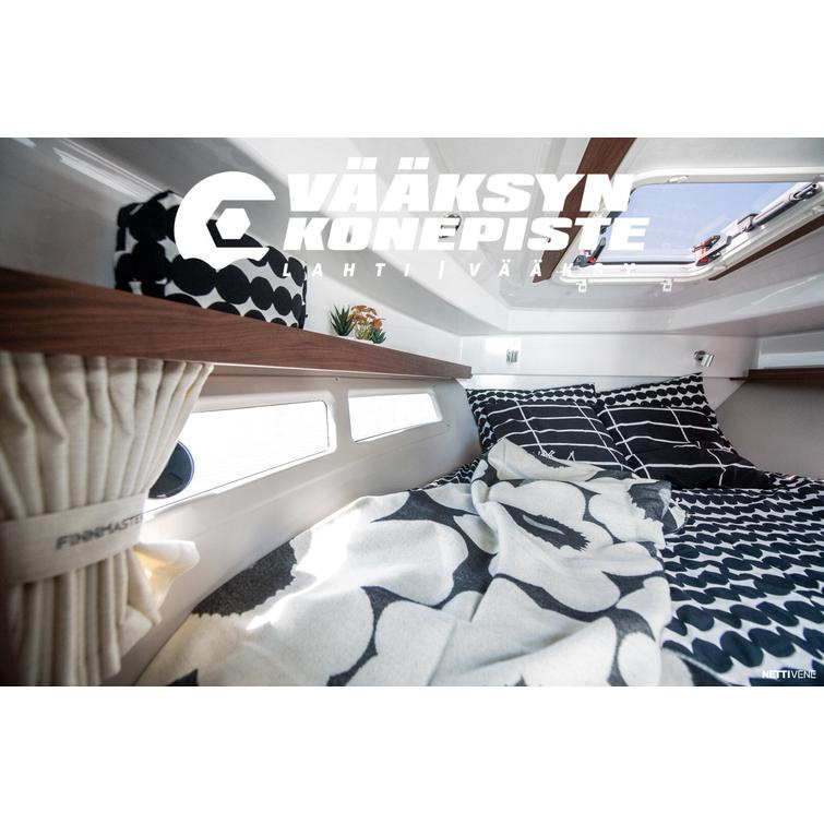 Finnmaster Pilot 8 + Mercury V400 XXL CF ES V10