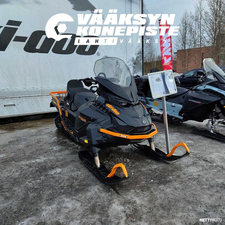 Ski-Doo Skandic LE 900 ACE