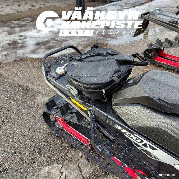 Lynx Shredder RE 850 E-TEC Turbo R 3700mm, 10.25in.Touchscr. Display