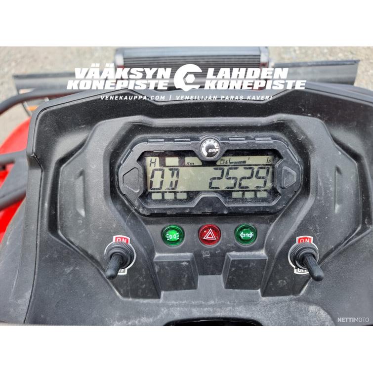 Can-Am Outlander L 570 STD