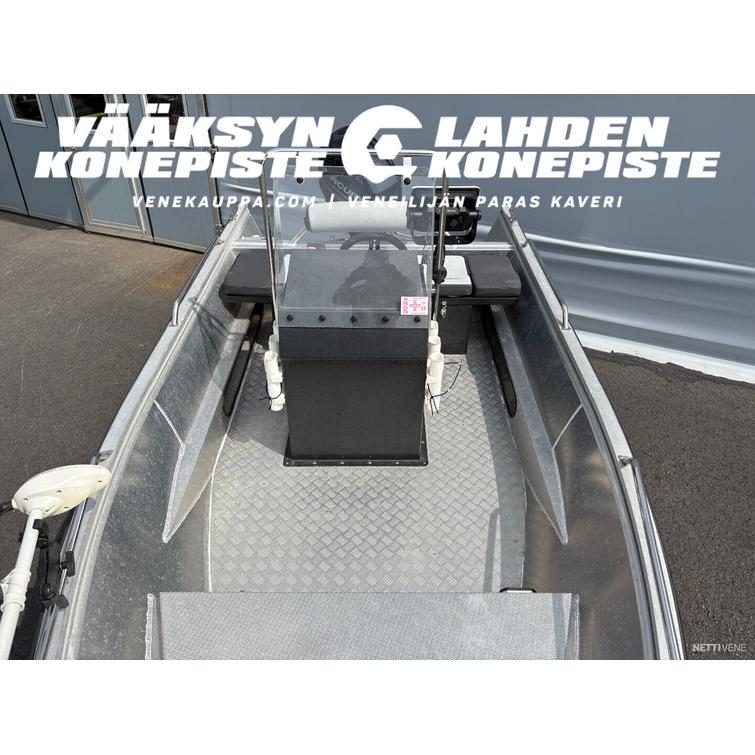 Master PRO 500 + Mercury F50 ELPT EFI