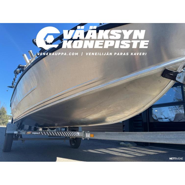 Buster M2  + Yamaha F40 FETL