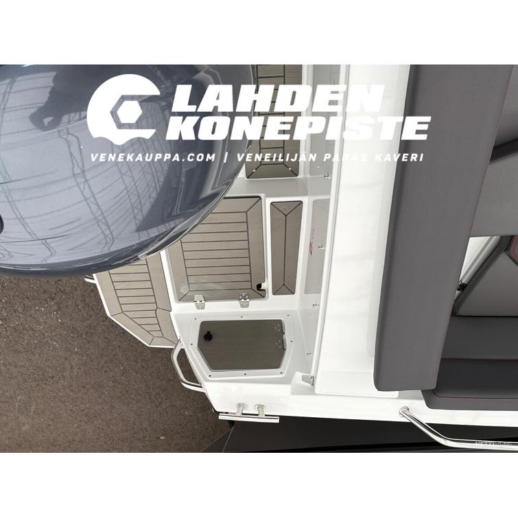 AMT 210 DC VARATTU + Yamaha F150