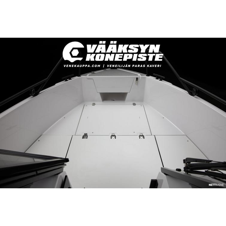 Falcon BRs 7 + Mercury F150