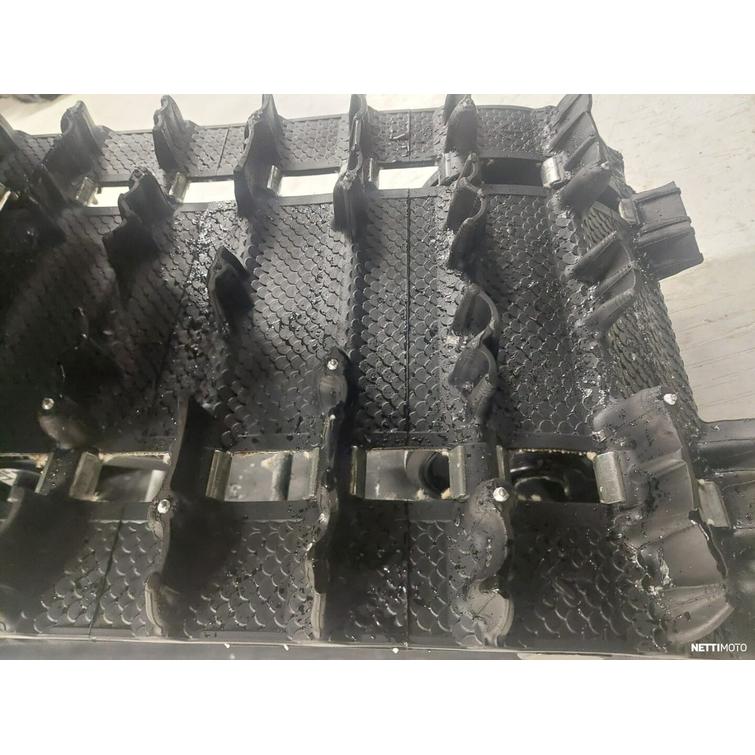 Ski-Doo Renegade XRS 850 E-TEC