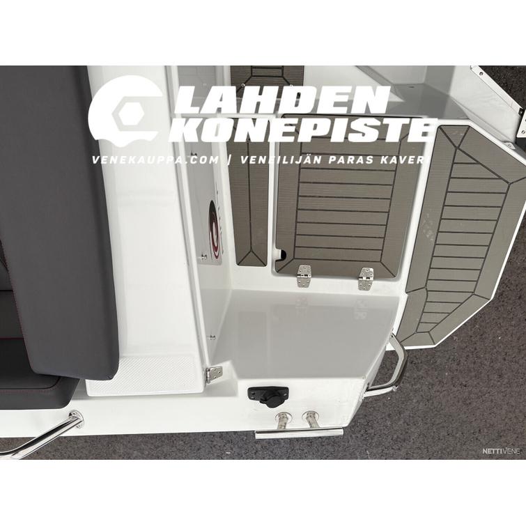 AMT 210 DC VARATTU + Yamaha F150