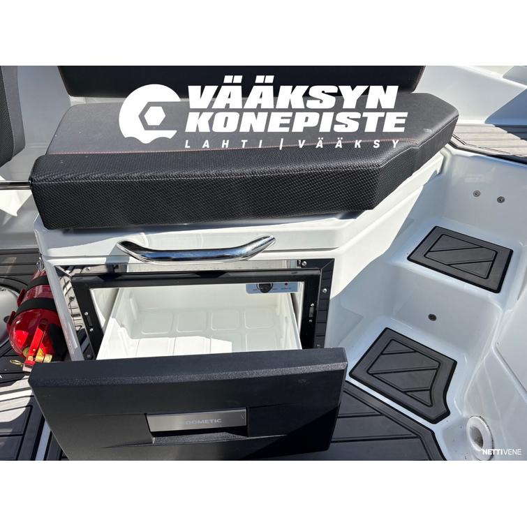 Yamarin Cross 75 BR + Yamaha F300 BET2X