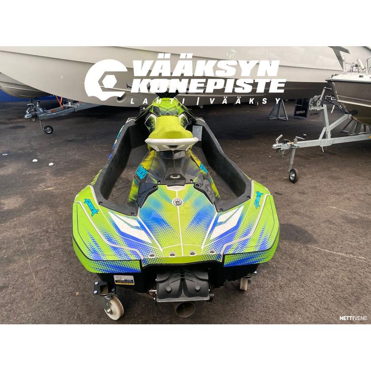 Sea-Doo Spark 900 Ace