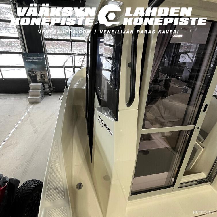 Quicksilver Captur 705 Pilothouse + Mercury F150 XL