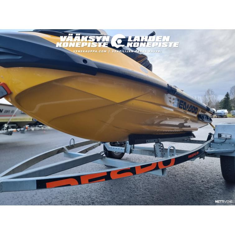 Sea-Doo RXP-XRS 300