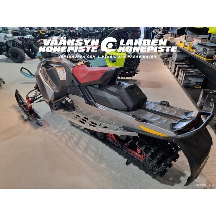 Ski-Doo MX Z XRS 600R E-TEC