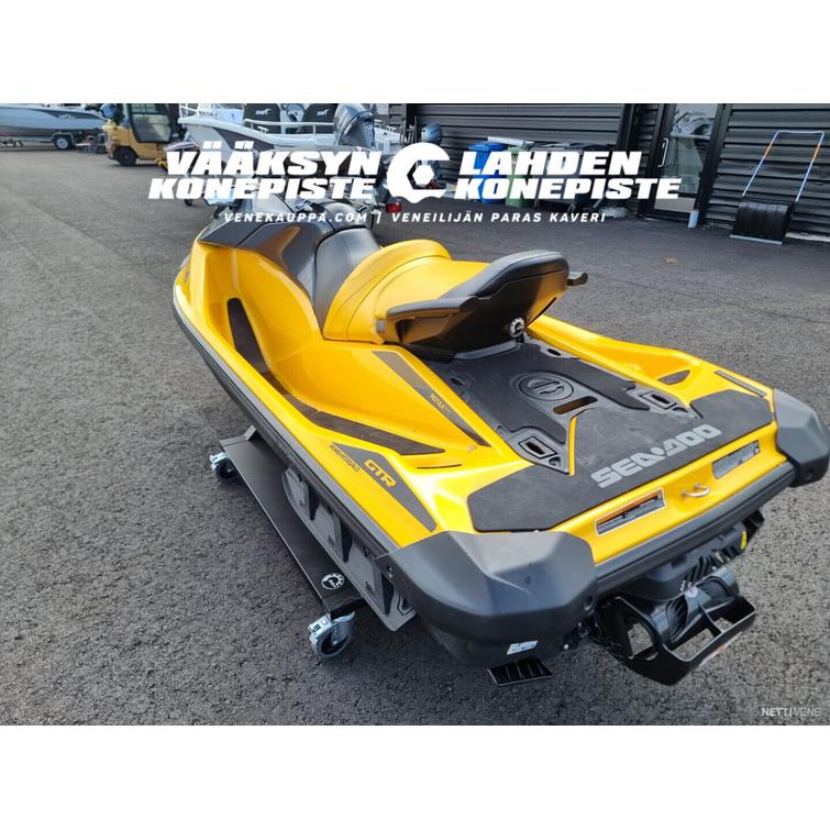 Sea-Doo GTR230