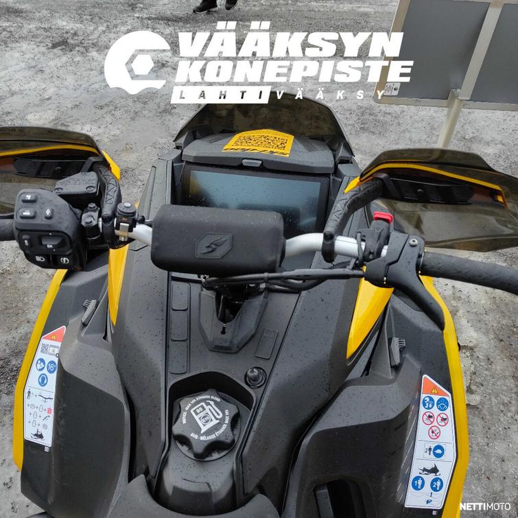 Ski-Doo Backcountry X-RS 850 E-TEC Turbo R with WIS