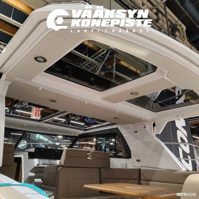 Aquador 300 HT + Mercury F200 V6 CW