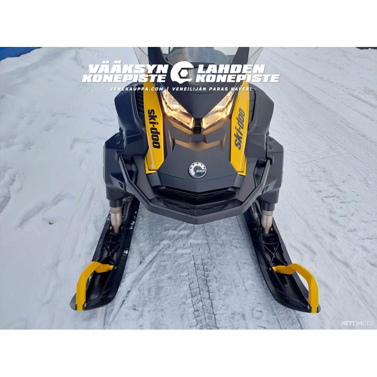 Ski-Doo Skandic SPORT 600 EFI 154"/1.25" Utility WT Electric Start