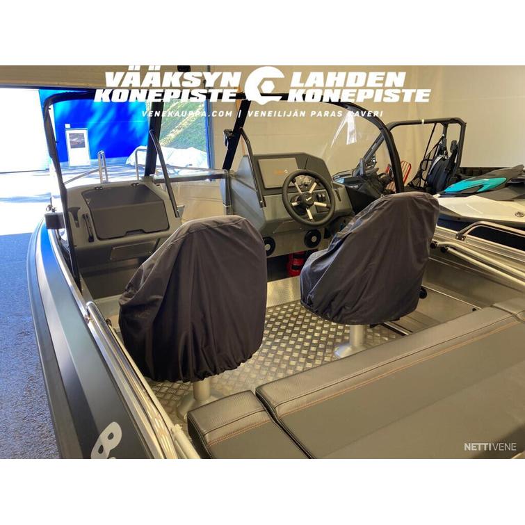 Buster X + Yamaha F70