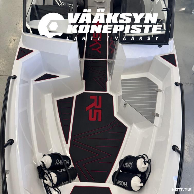 Finnmaster Husky R5 + Mercury F100 ELPT EFI