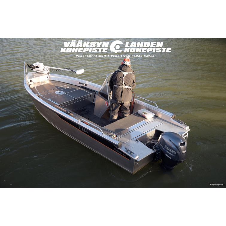 Buster M1 + Yamaha F40 FETL