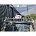 North Silver Eagle Cabin 655 + Yamaha F200