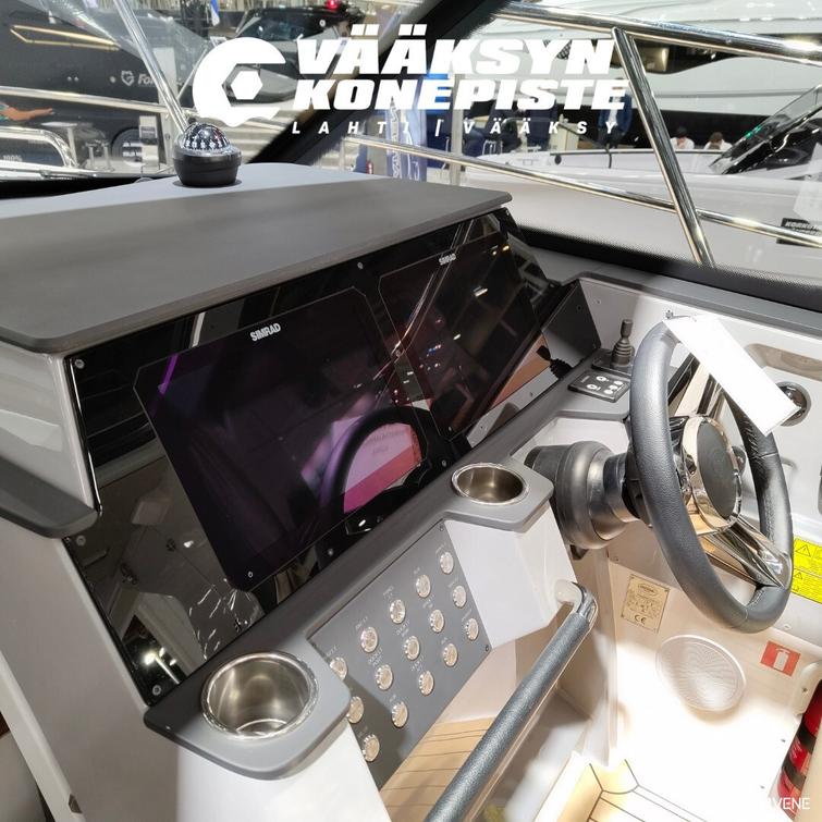 Aquador 250 HT + Mercury V250 V8