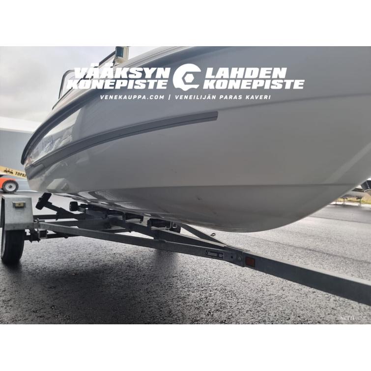 Yamarin 44sc + Yamaha F40