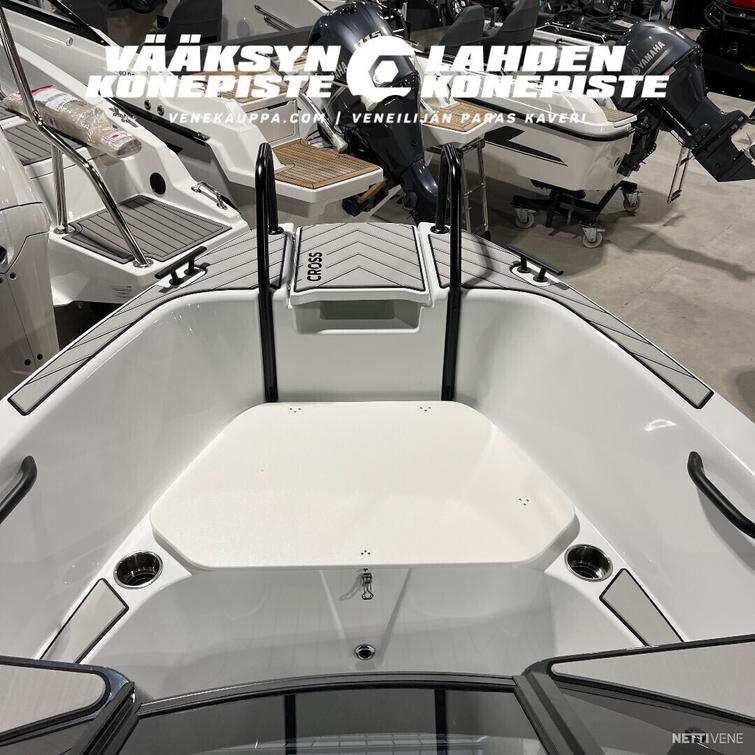 Yamarin Cross 55 BR + Yamaha F115LB