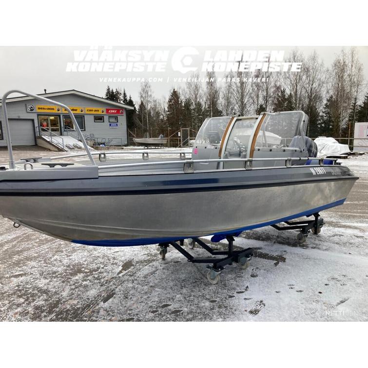 Buster L2 + Yamaha F50 HETL