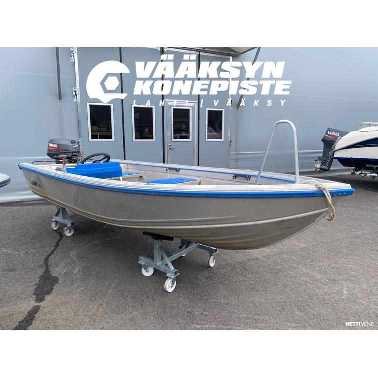 Buster XSR + Yamaha F20