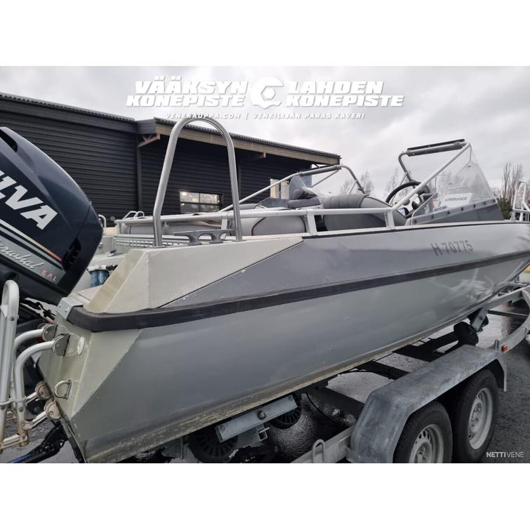 Buster XXL + Selva F115