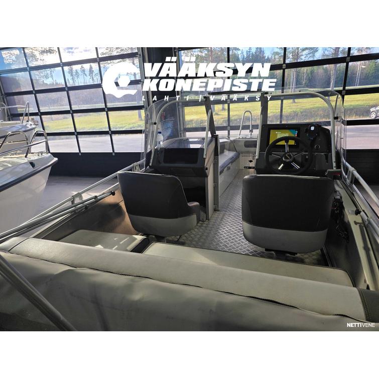 Buster LX + Yamaha F60