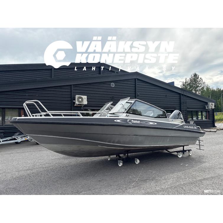 UMS 655DC TUNA + Evinrude E-Tec 115