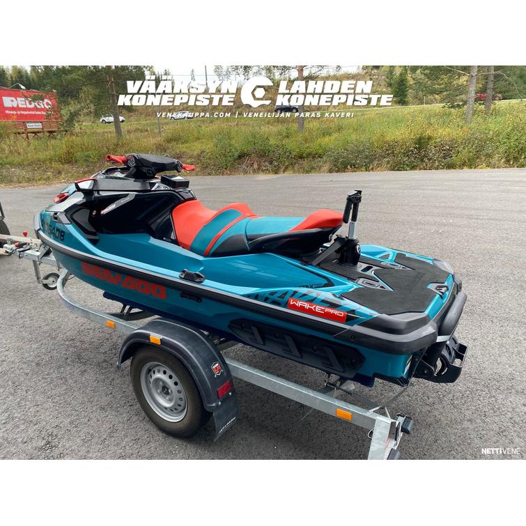 Sea-Doo Wake pro 230