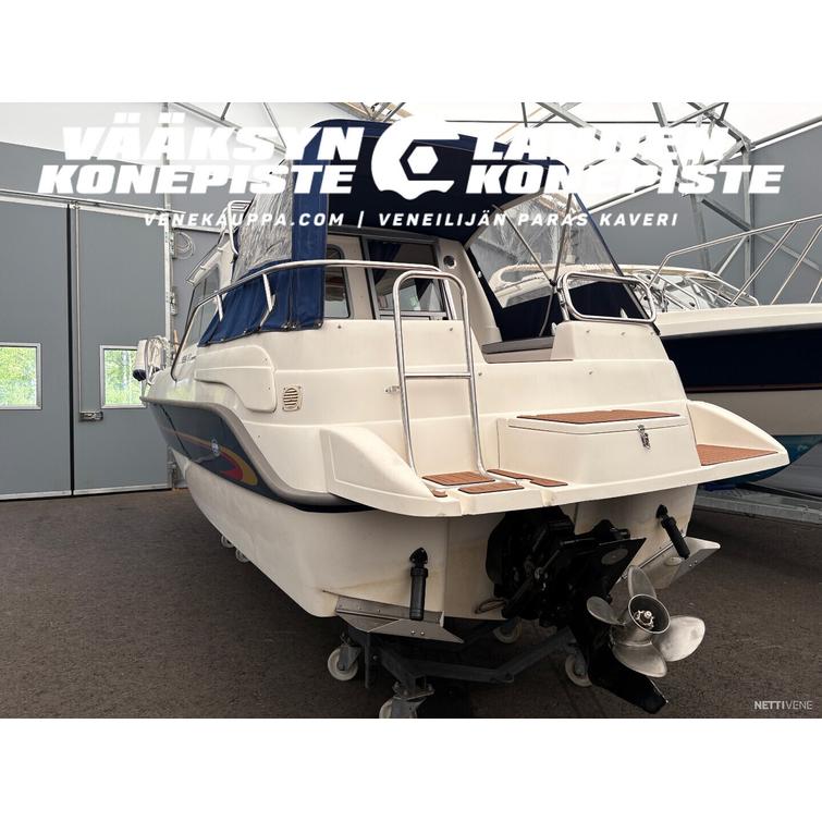 Bella 652 + MerCruiser 3.0