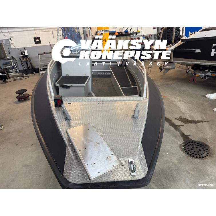 Buster L + Mercury F50 ELPT EFI