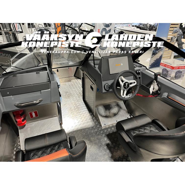 Buster XXL + Yamaha F150XC