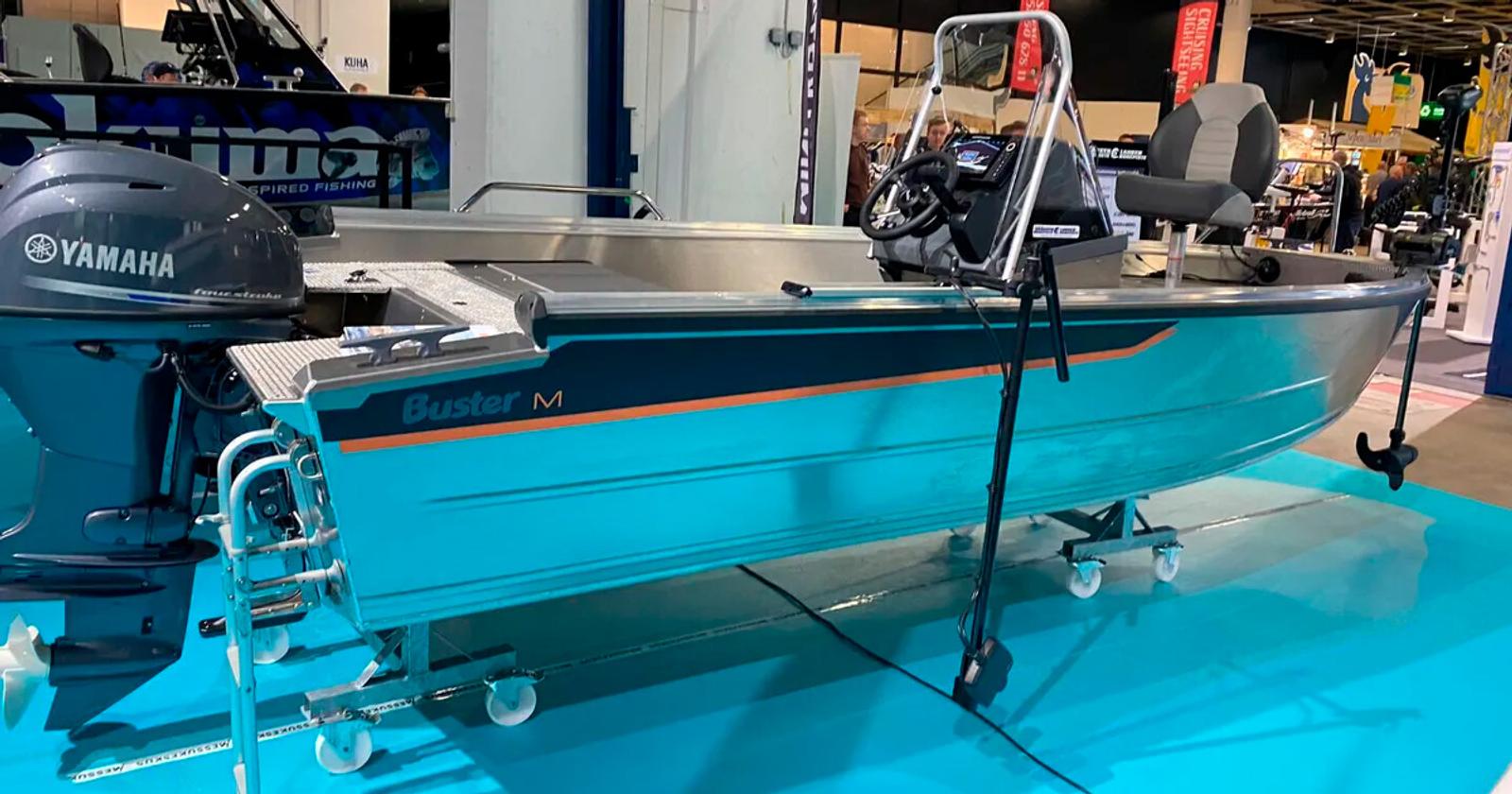 Buster M1 heittokalastusvarusteltuna