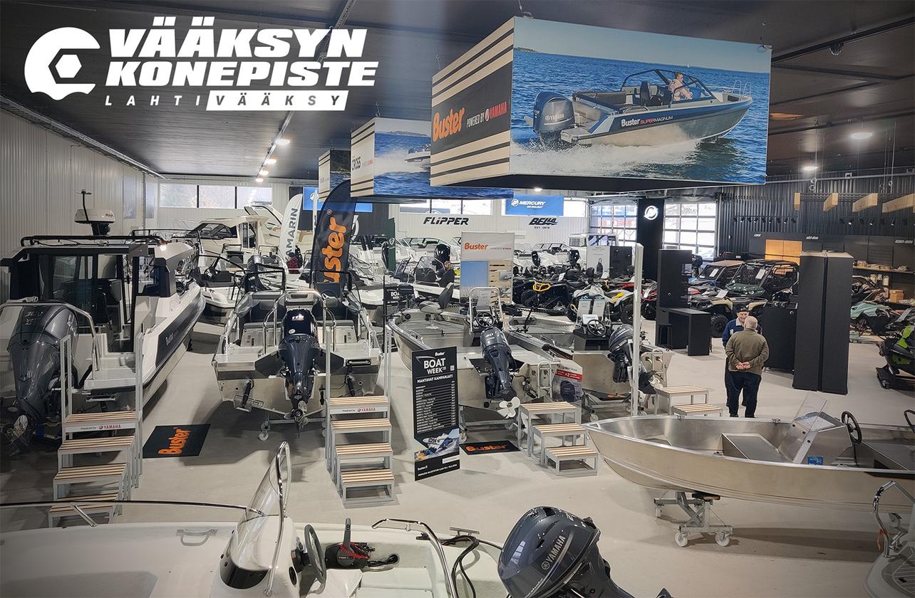 V&auml;&auml;ksyn Konepisteen venemyym&auml;l&auml; Vehkoontiell&auml; Asikkalassa sis&auml;kuva