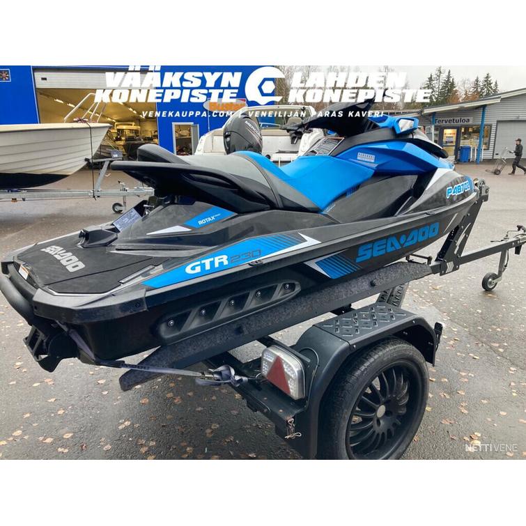 Sea-Doo GTR 230