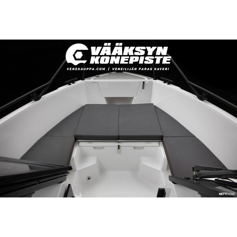 Falcon BRs 7 + Mercury F150