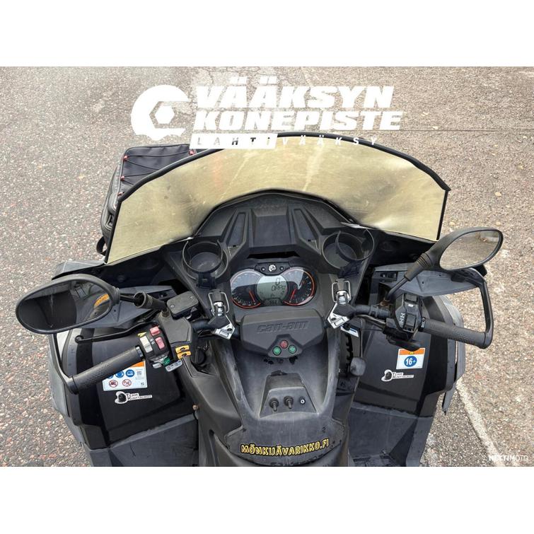 Can-Am Outlander Max