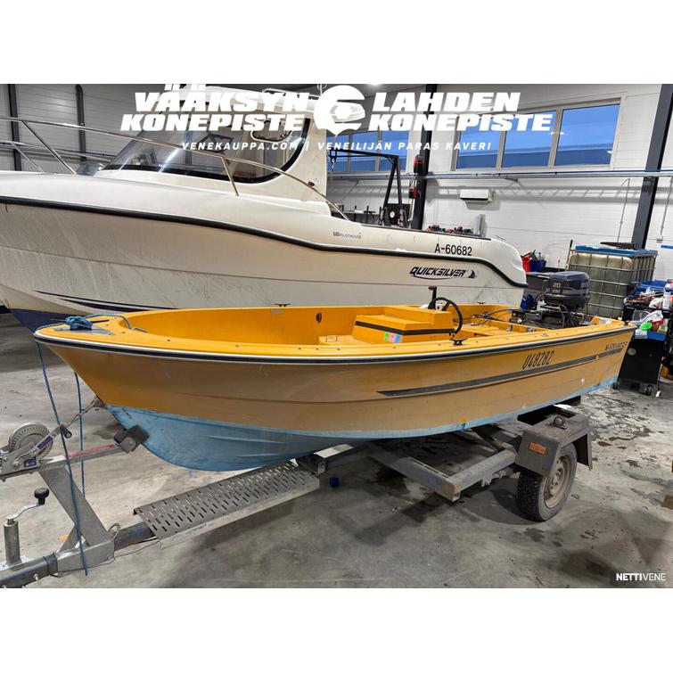 Vator 14 R + Evinrude 20